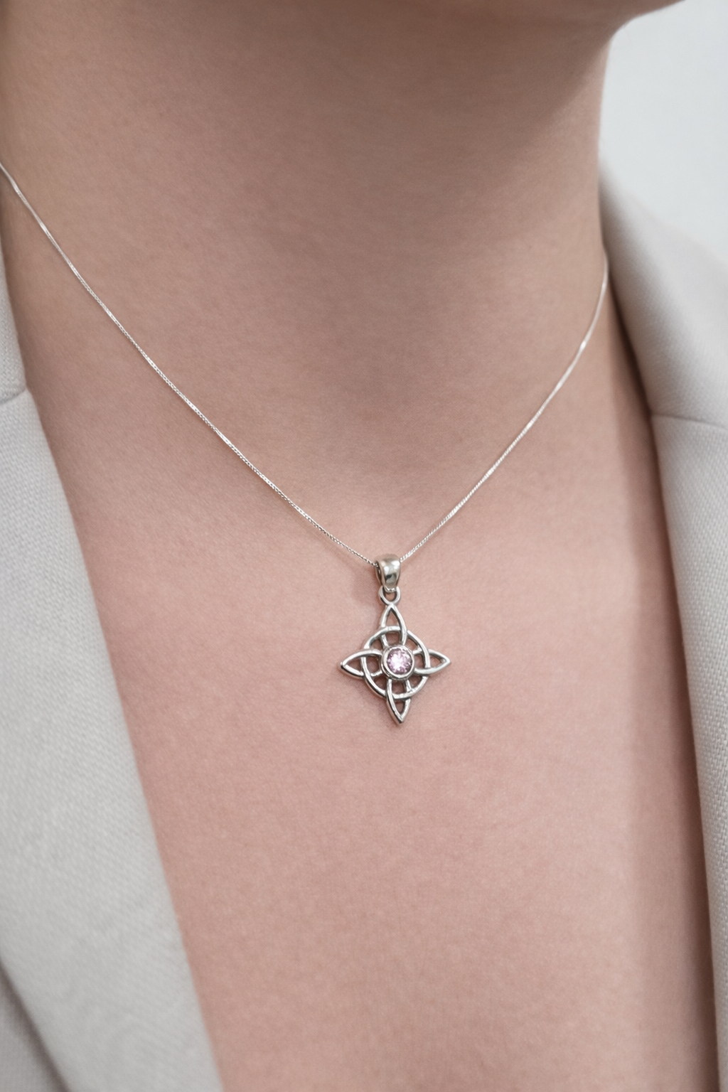 Nudo de Bruja Cuarzo Rosa